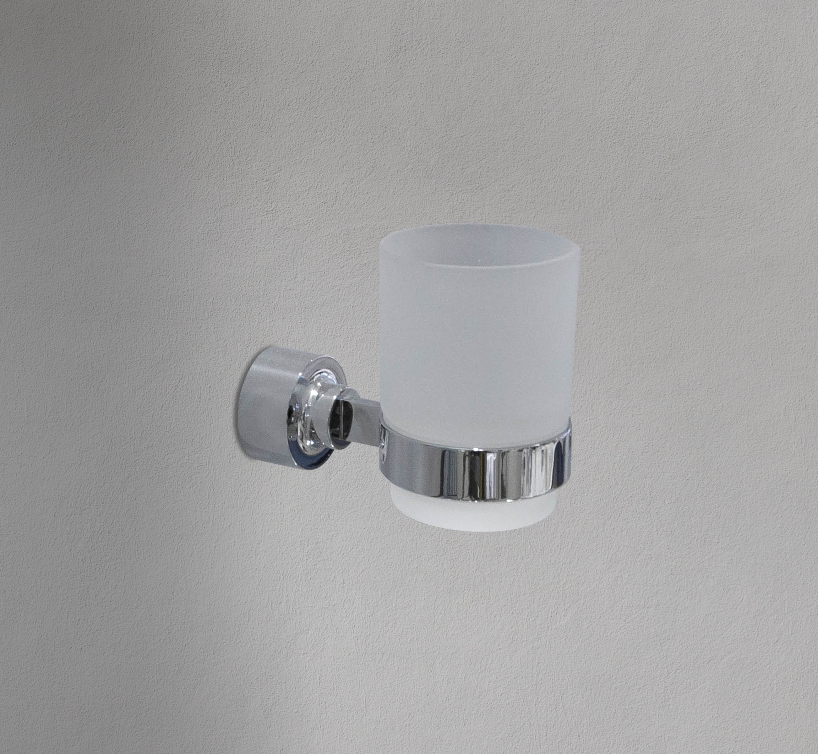 AC 1202 Toothbrush holder overview