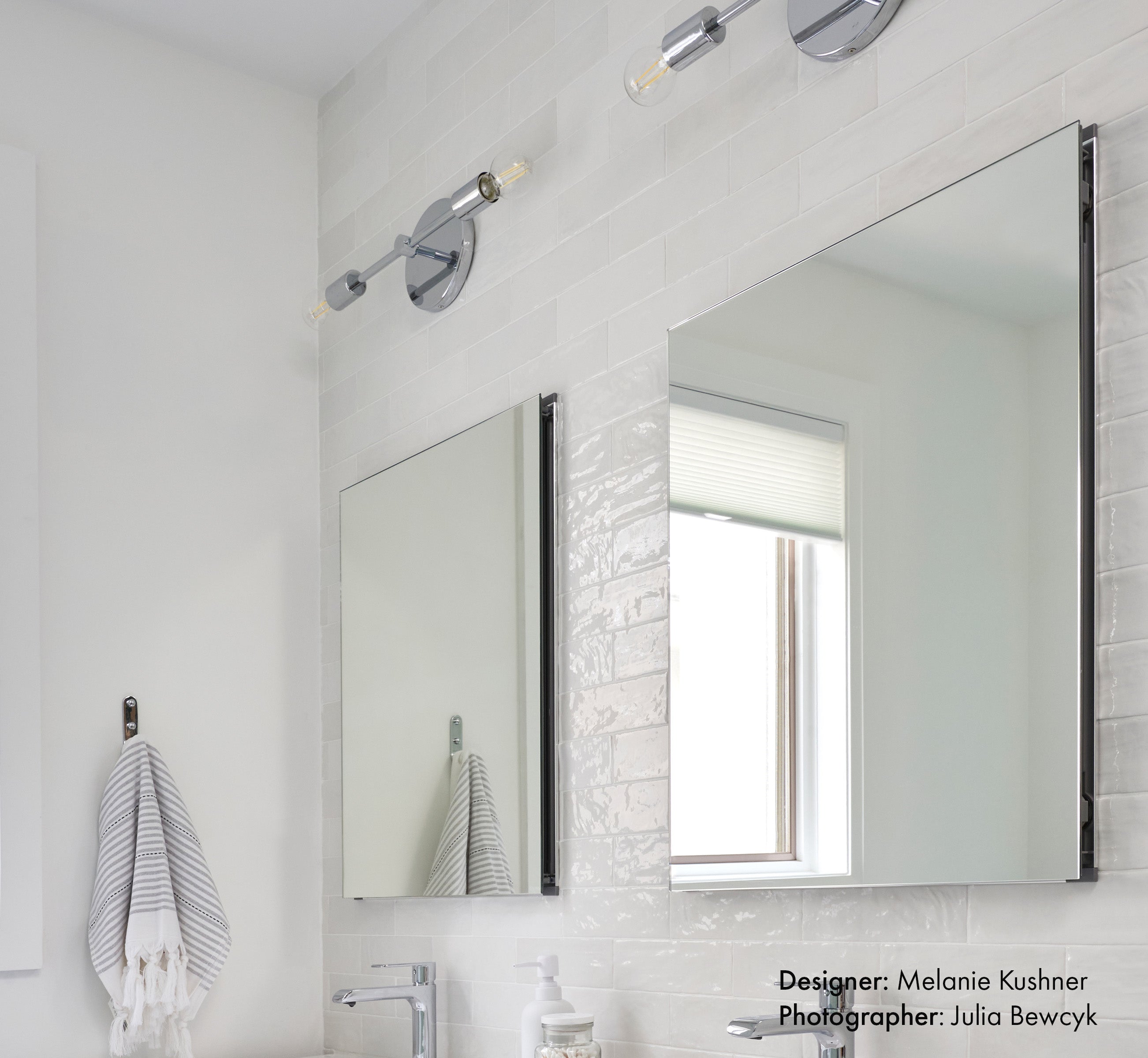 MR 580 medicine cabinet recessed inside bathroom wall
