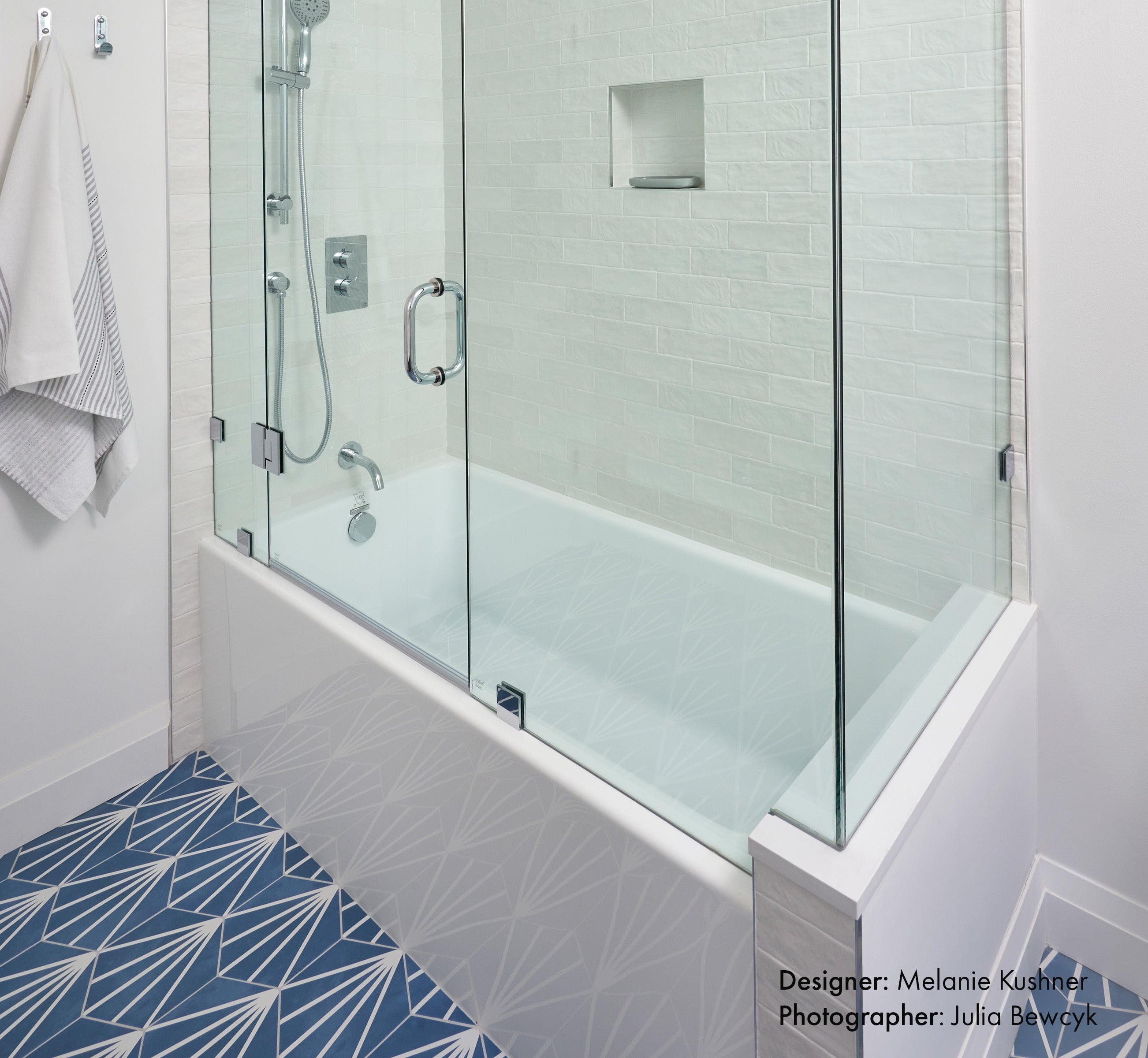 60" Acrylic Surface Alcove Bathtub